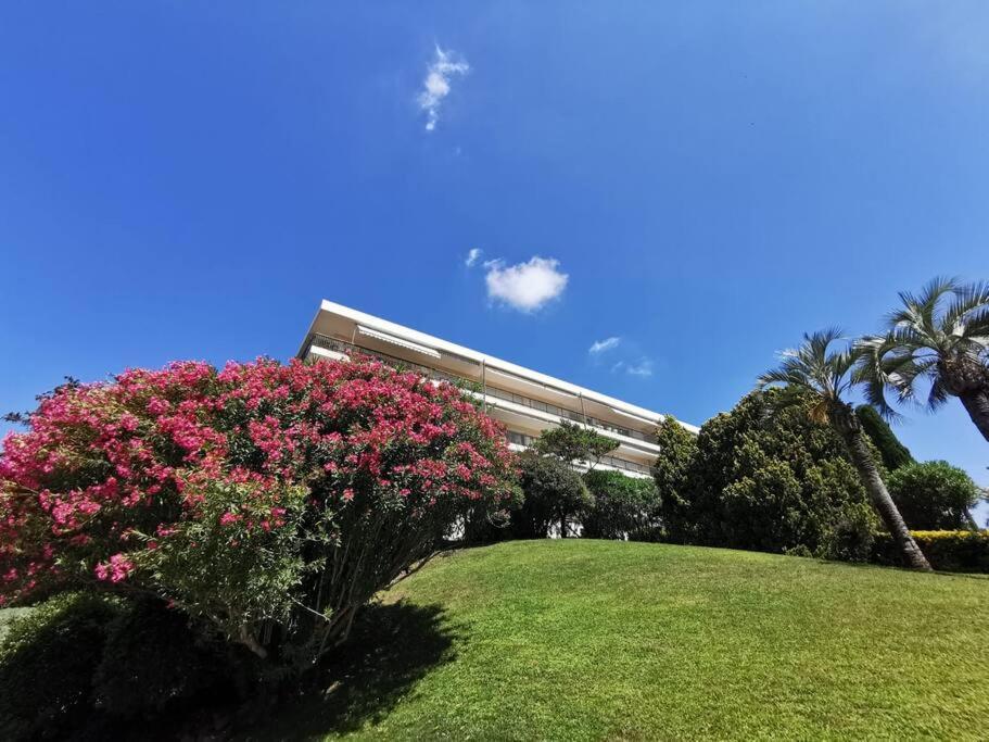 2 Bedrooms Seafront Cannes Luaran gambar