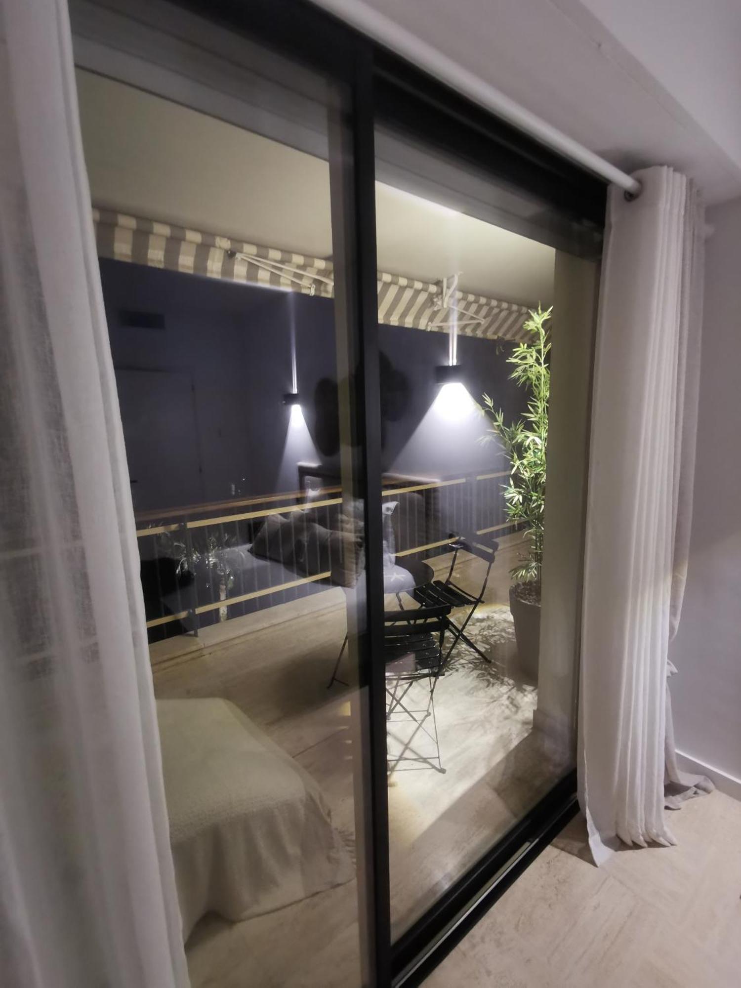 2 Bedrooms Seafront Cannes Luaran gambar