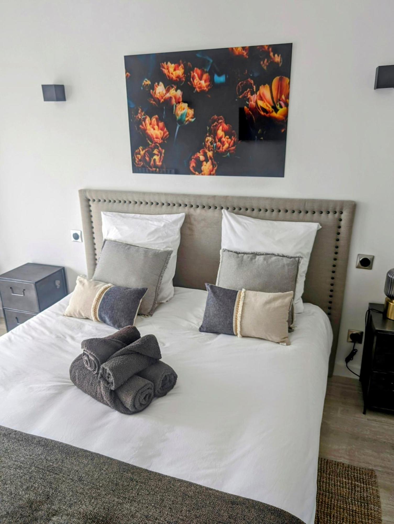 2 Bedrooms Seafront Cannes Luaran gambar